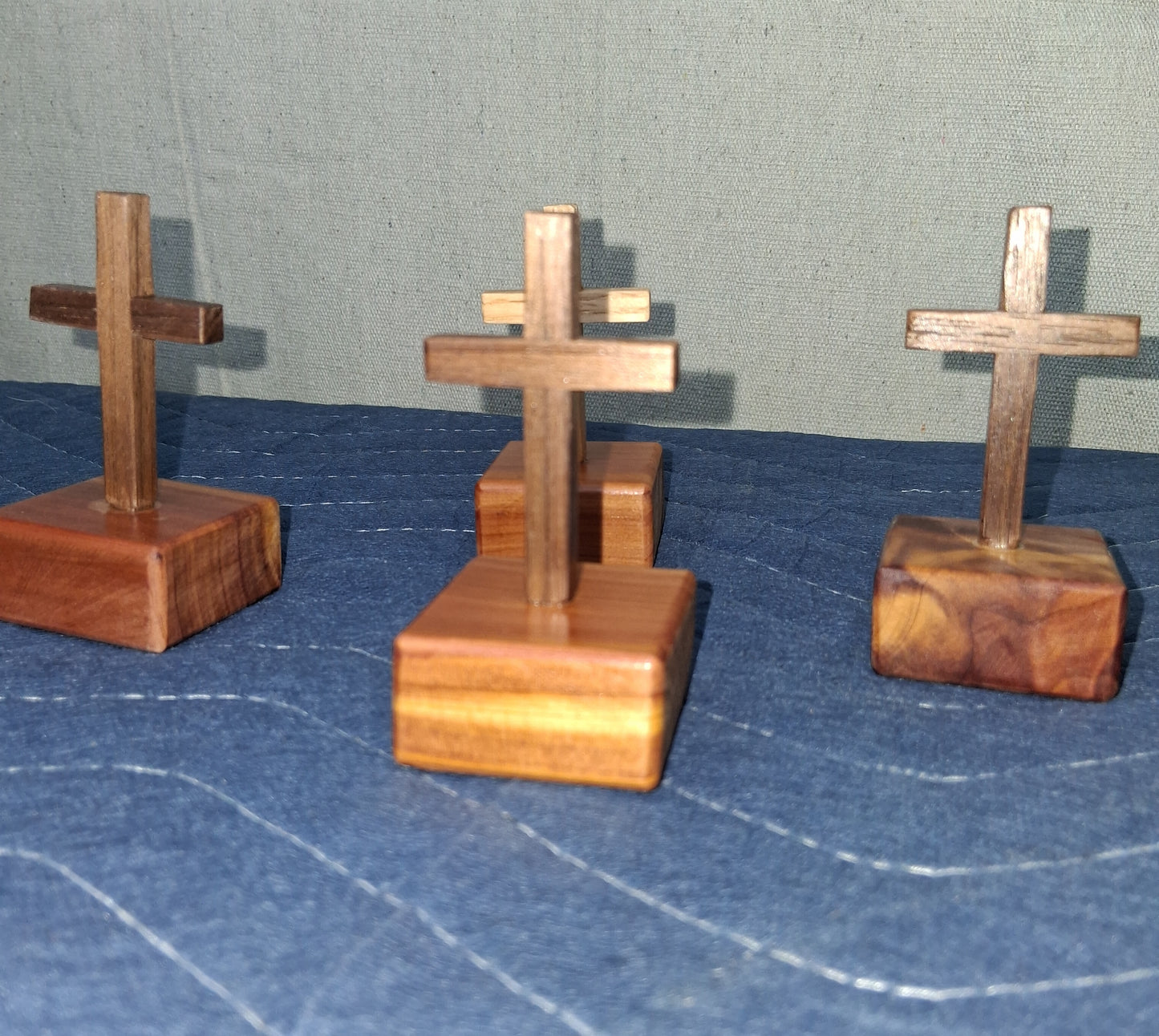 Mini Oak Cross/base