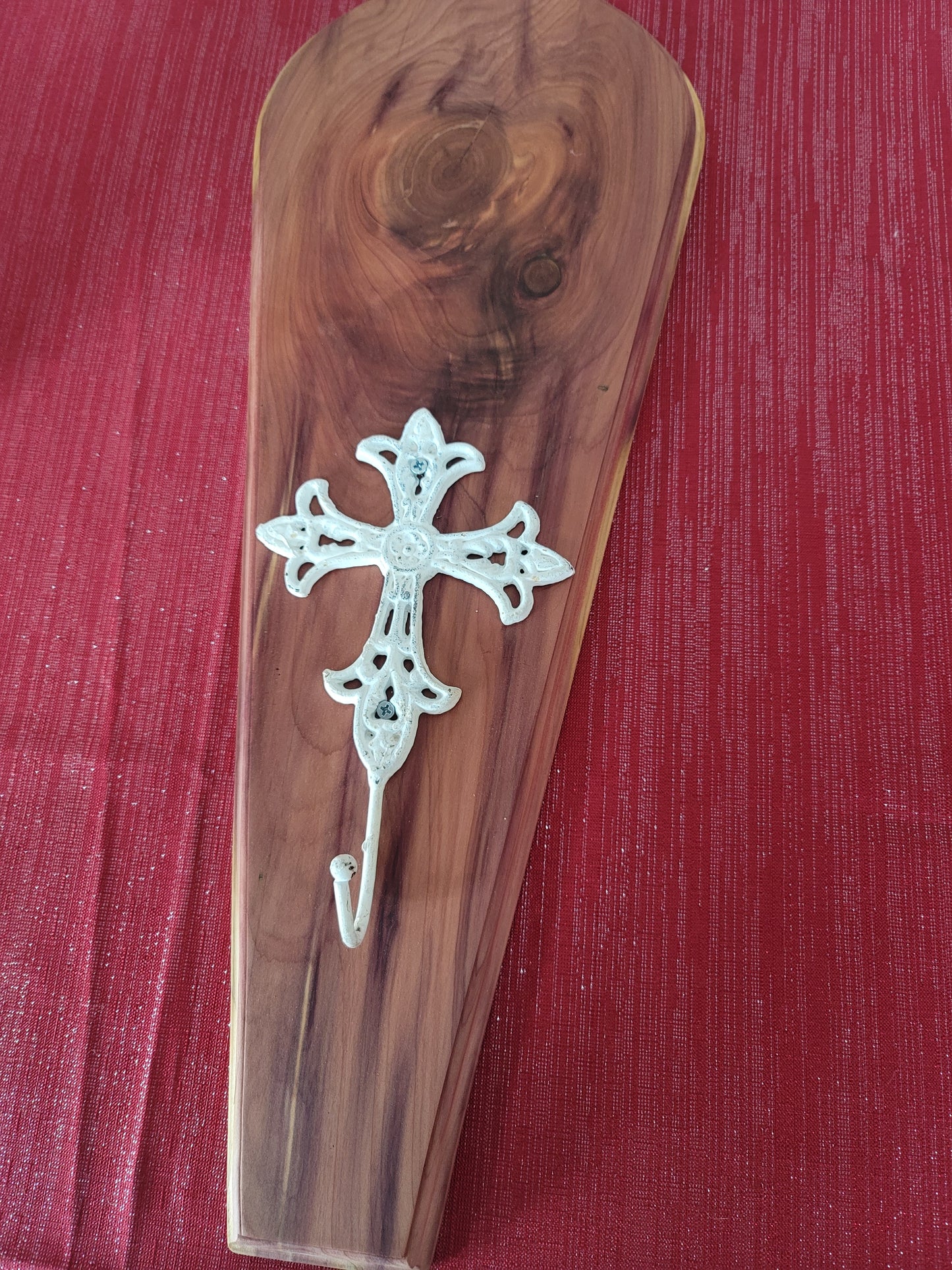 Cedar wall plaque with white metal cross