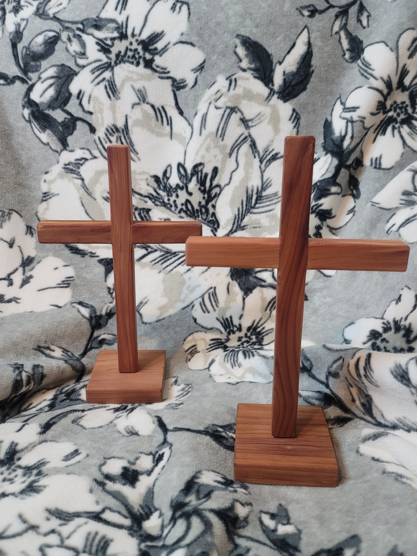 Small Cedar Cross on base.