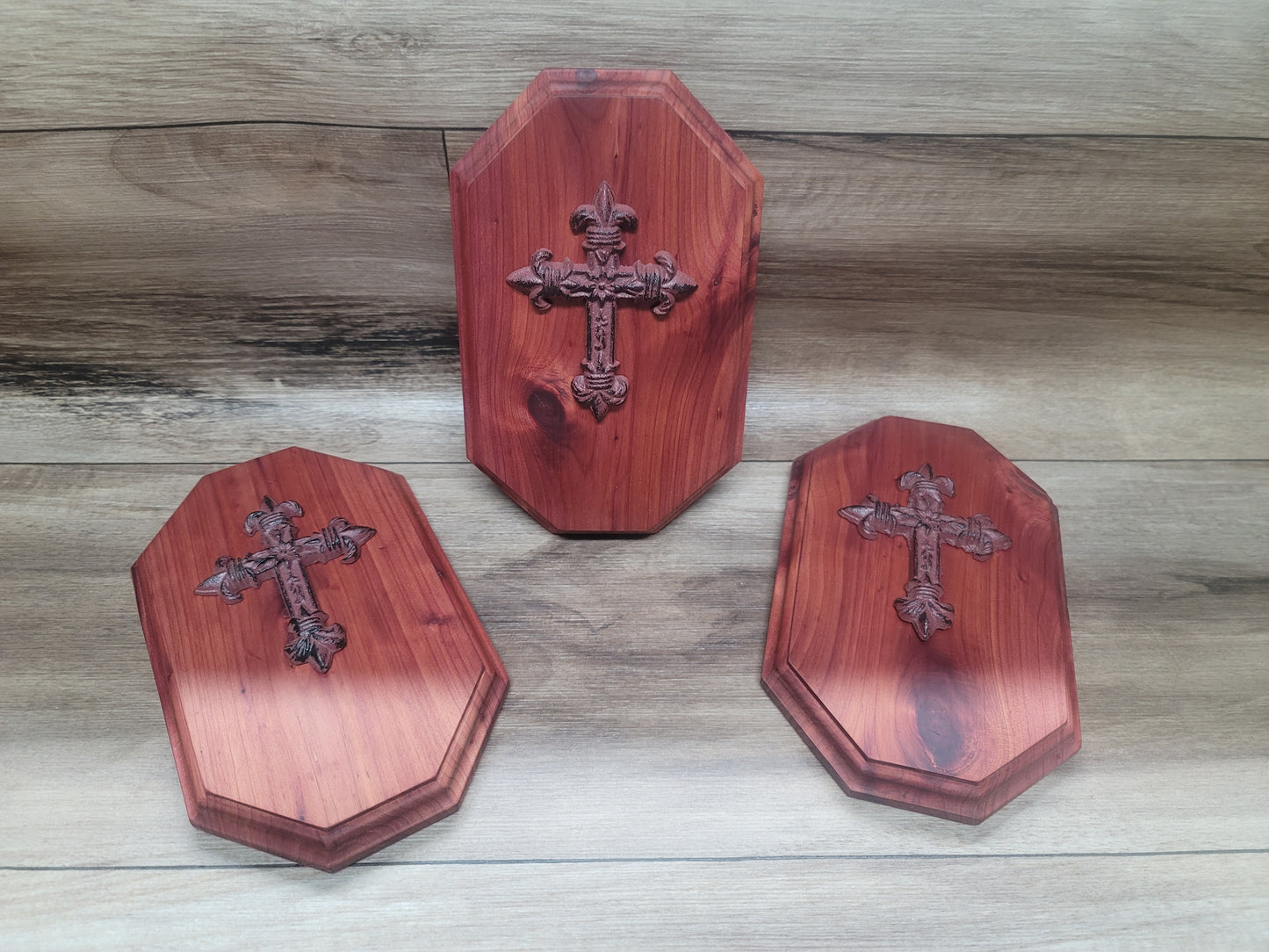 Cedar wall plaque with metal cross
