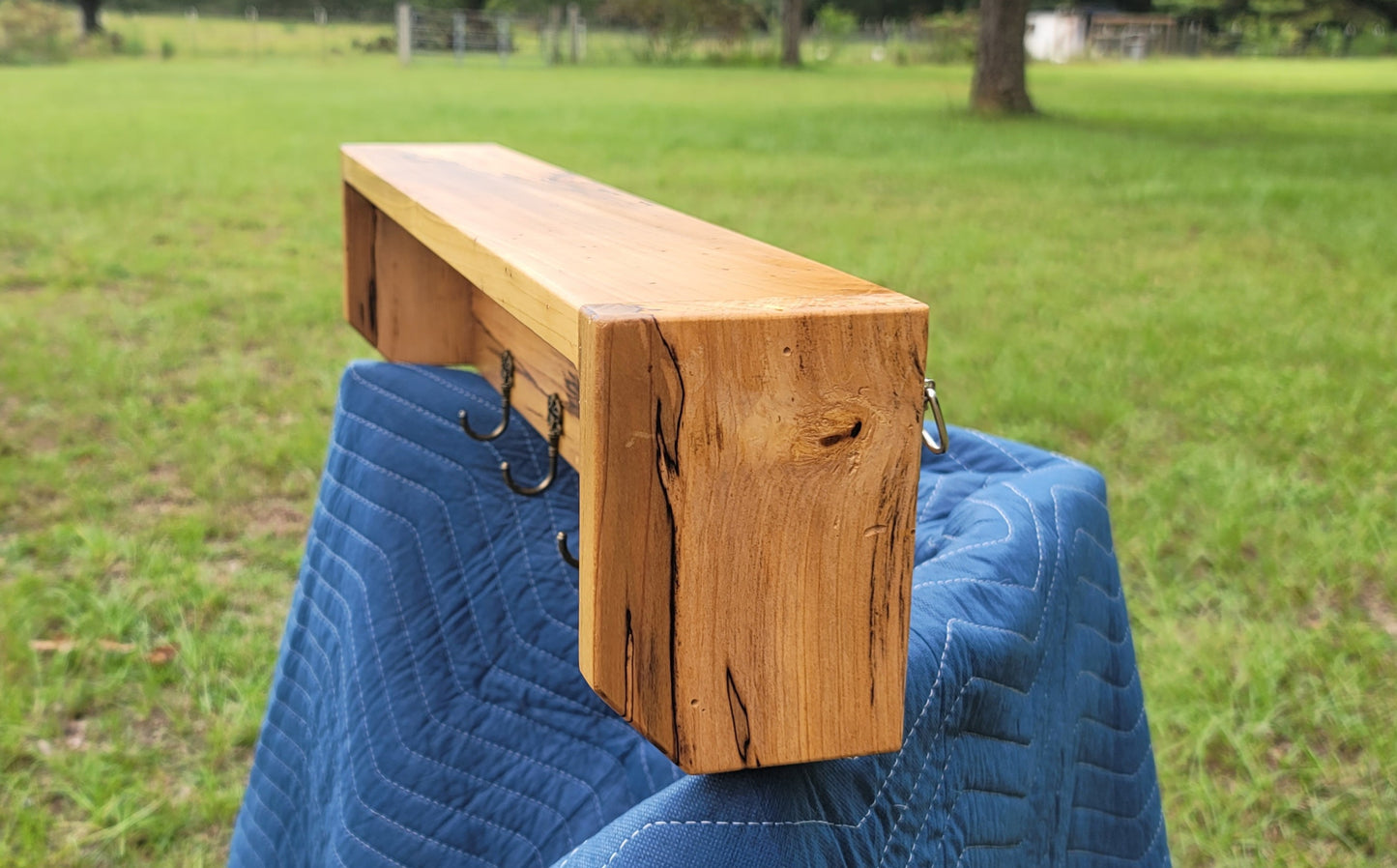 Poplar wood coffee mug wall shelf