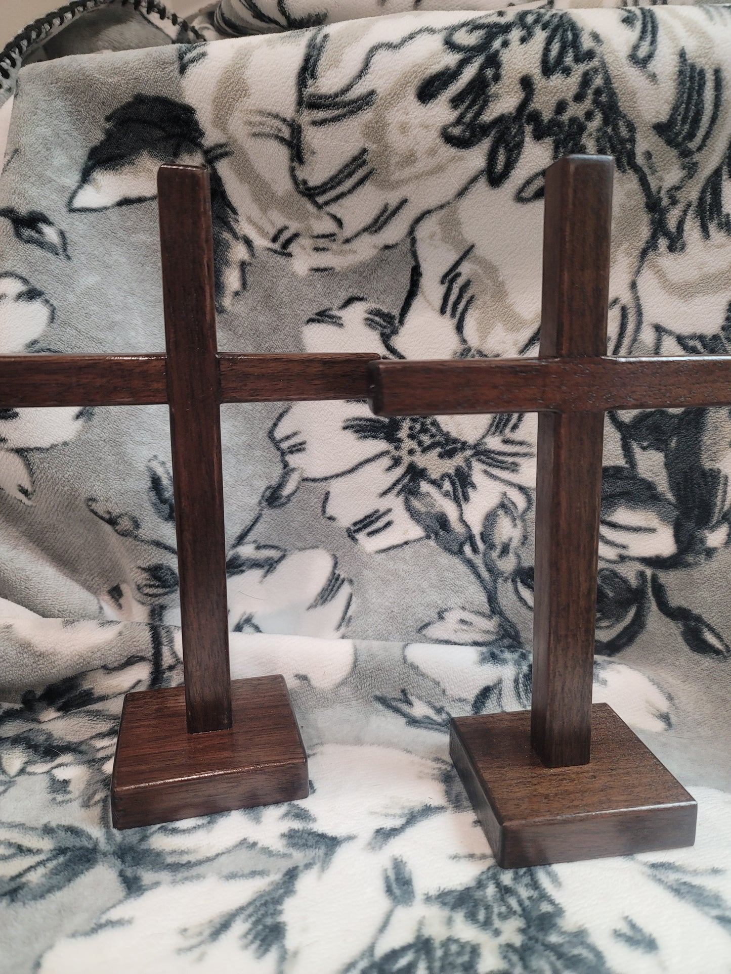 Walnut Wood Cross w/base. 6 x 9
