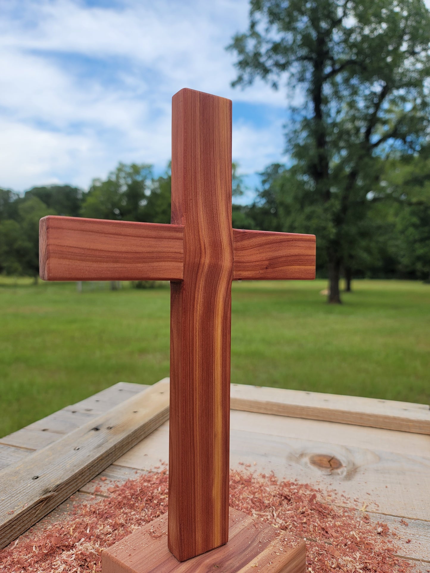 Medium Cedar Cross 12 in x 9 in