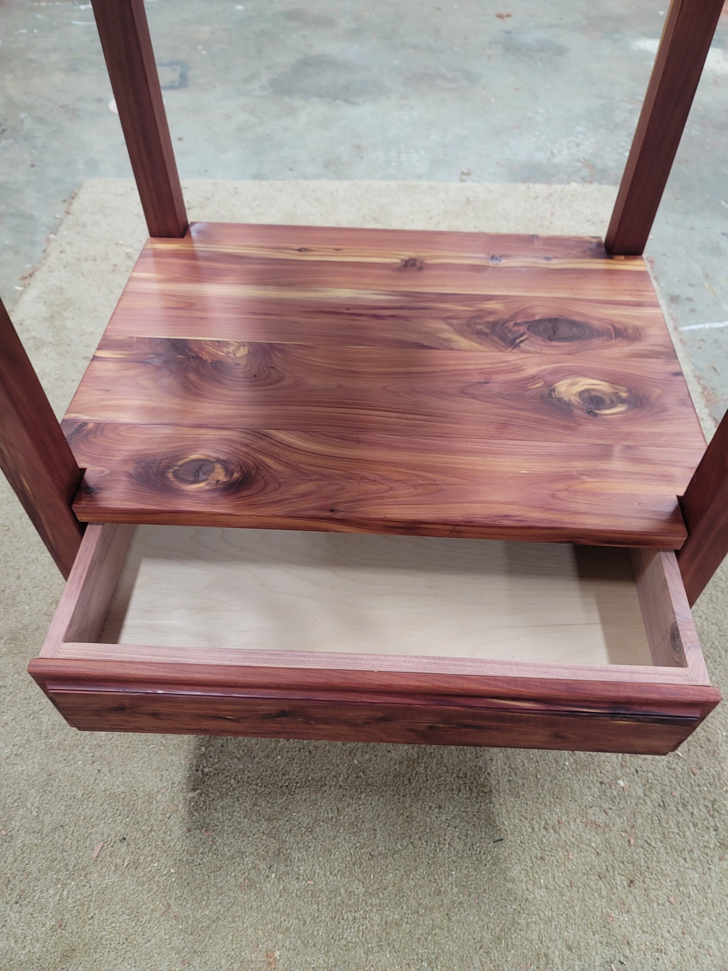 Cedar Wash Stand with mirror