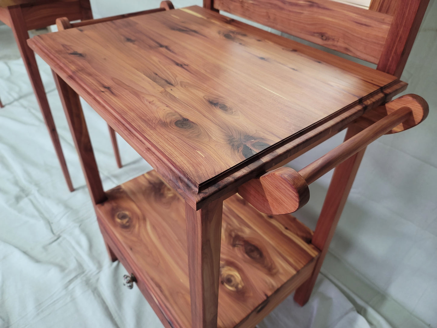 Cedar Wash Stand with mirror