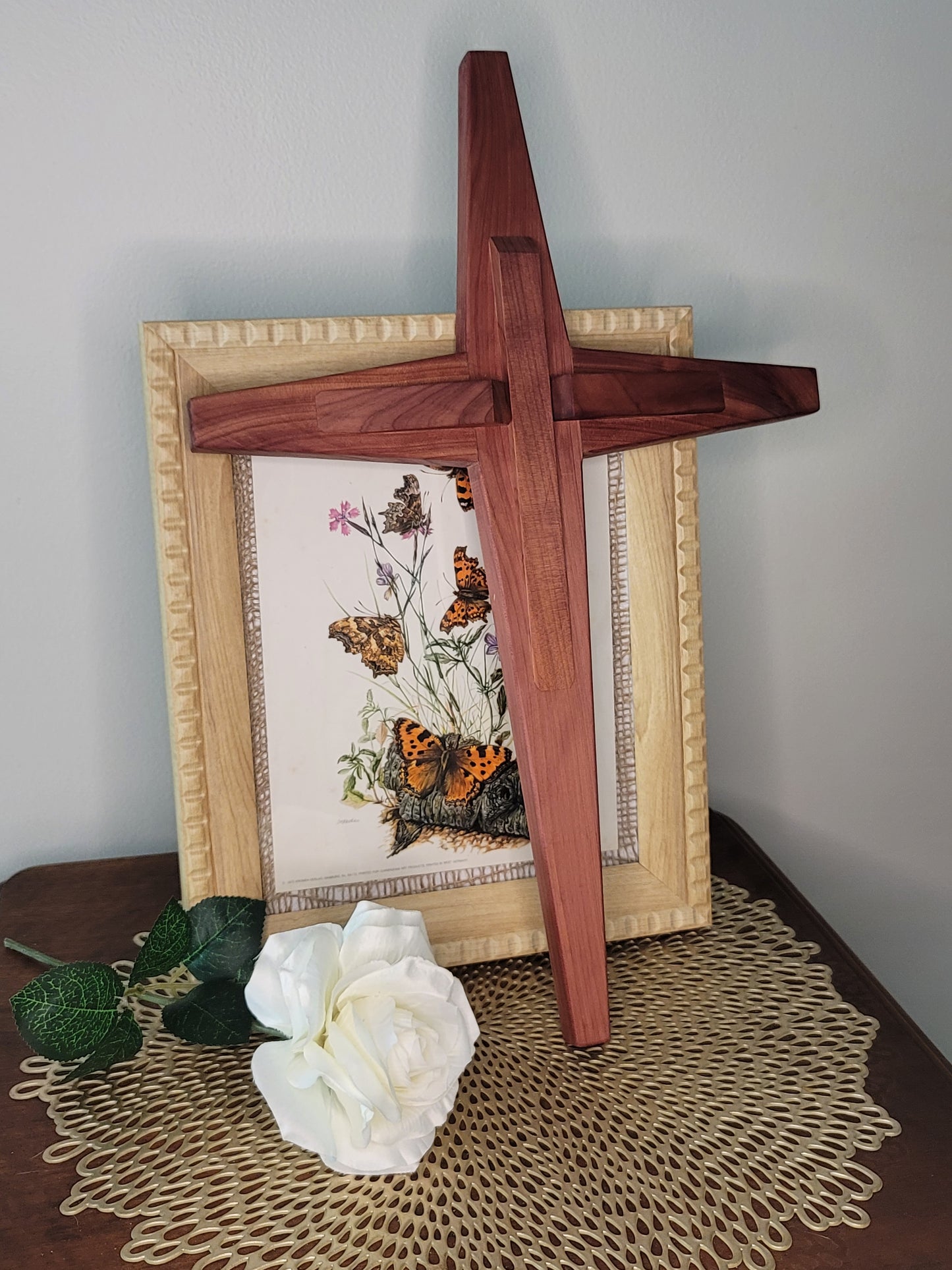 Large Tapered w/Angel Cedar Cross 12 in x 18 in.