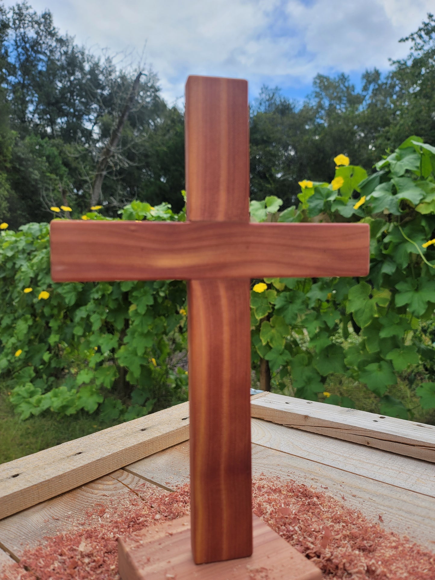 Medium Cedar Cross 12 in x 9 in