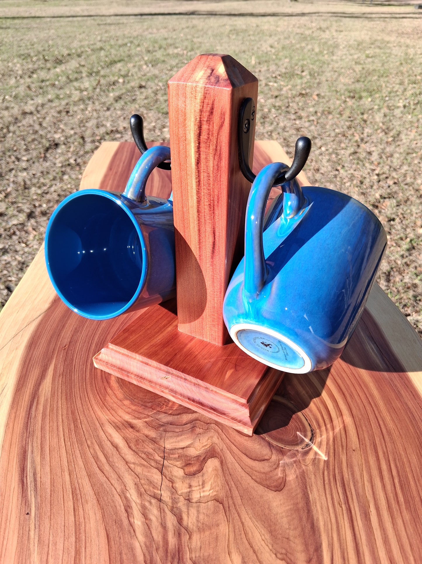 Cedar coffee cup Tree