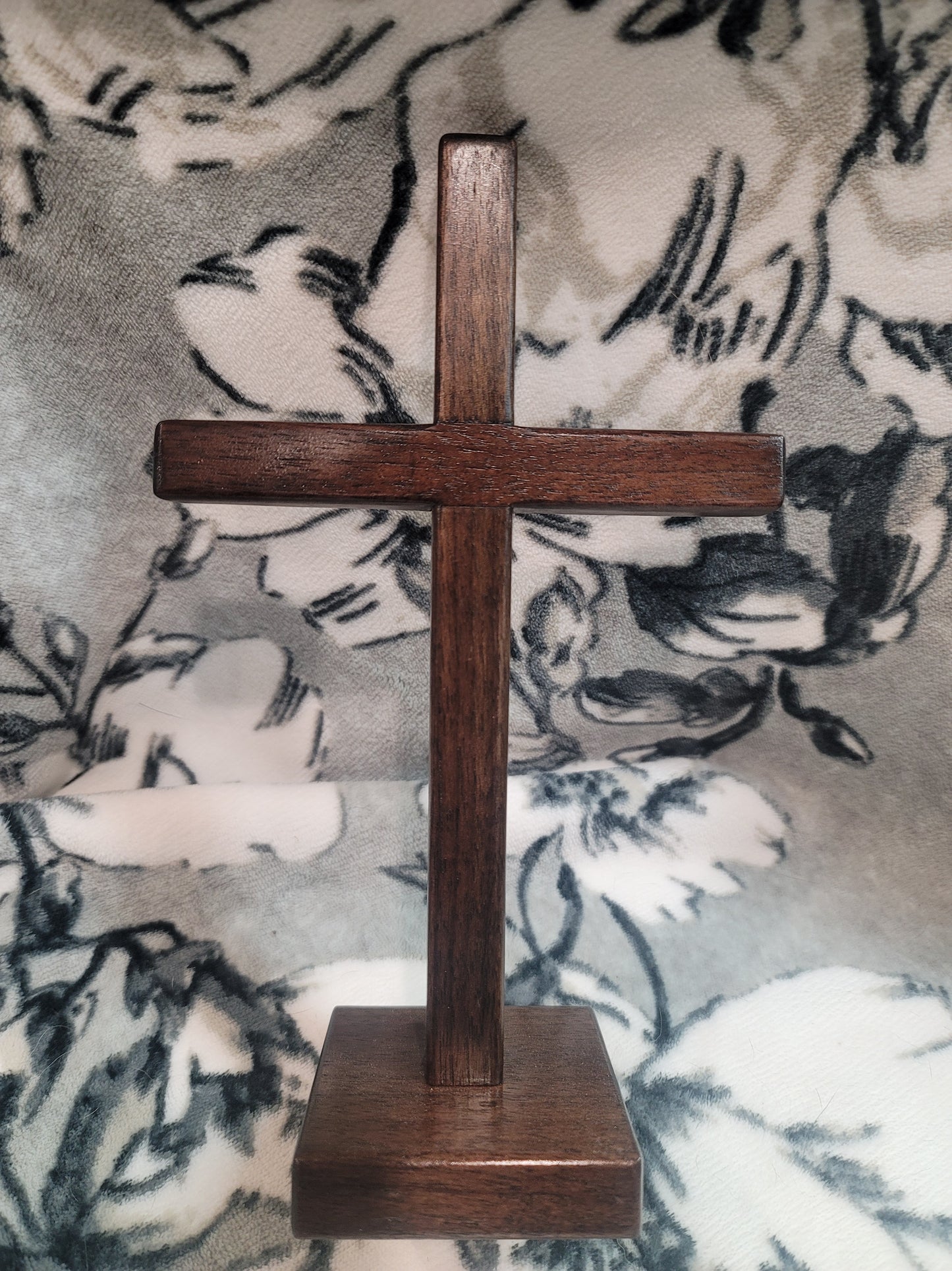 Walnut Wood Cross w/base. 6 x 9