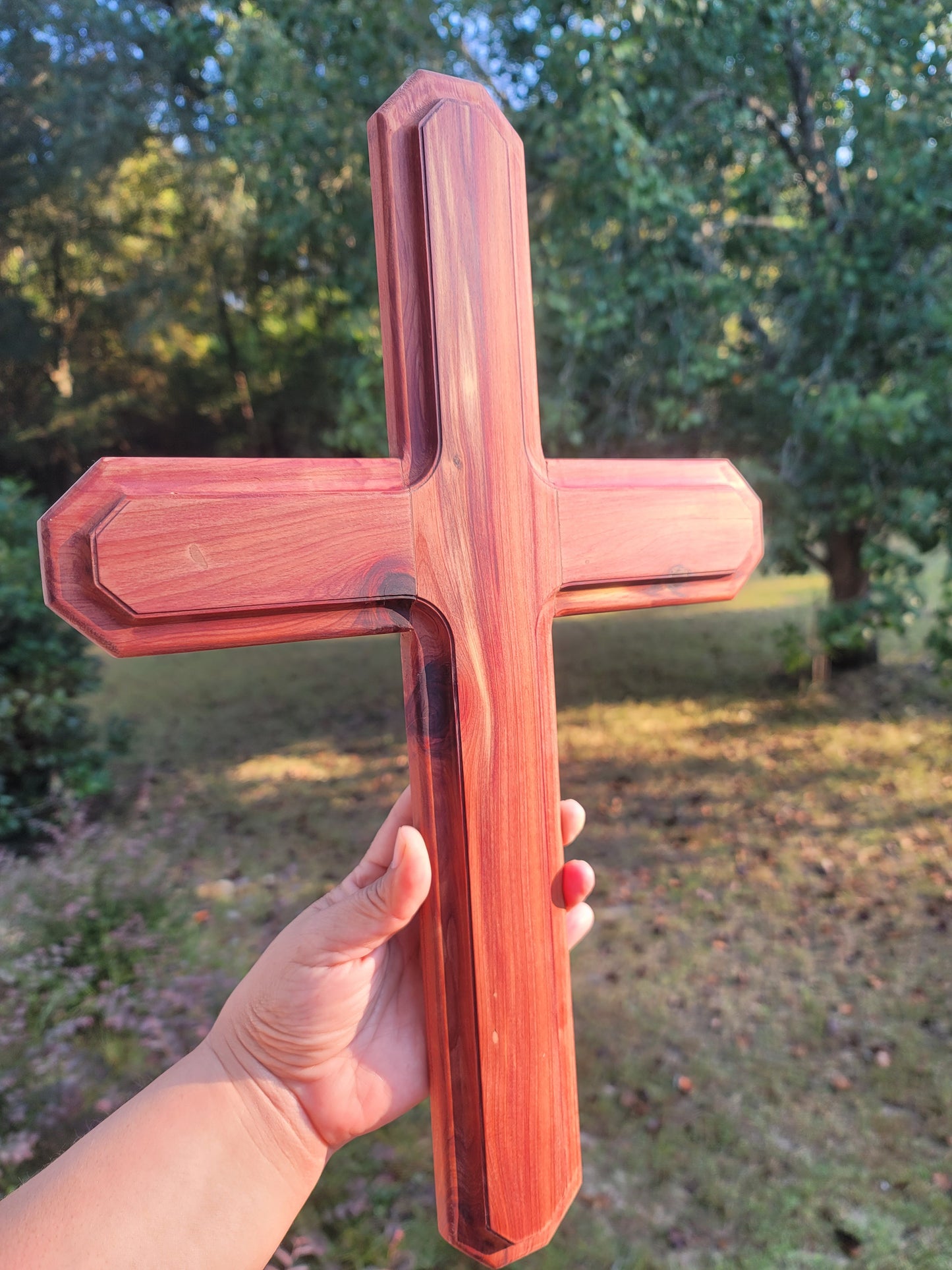 Medium Cedar Cross round edges. 12 inch x 18 inch.